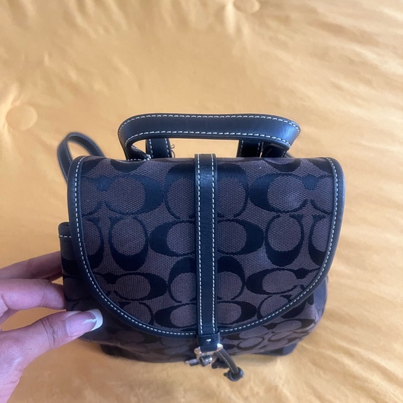 Coach back pack - Picture 7 of 13